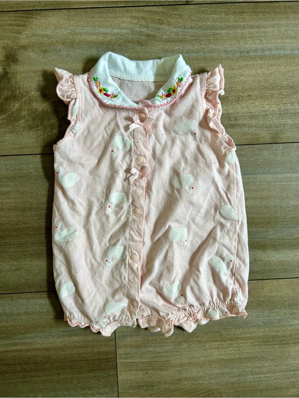 Pink Baby Swan Romper with Embroidered Collar🦢🩷